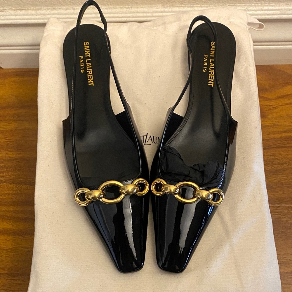 Saint Laurent Black Patent Slingback blade ballet Flats with Gold Chain Detail